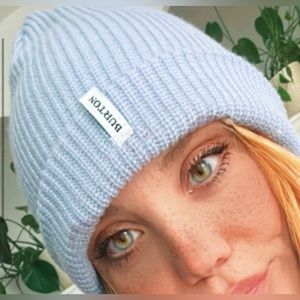 Lilac lavender beanie BURTON snowboard ski hat cap knit crochet purple